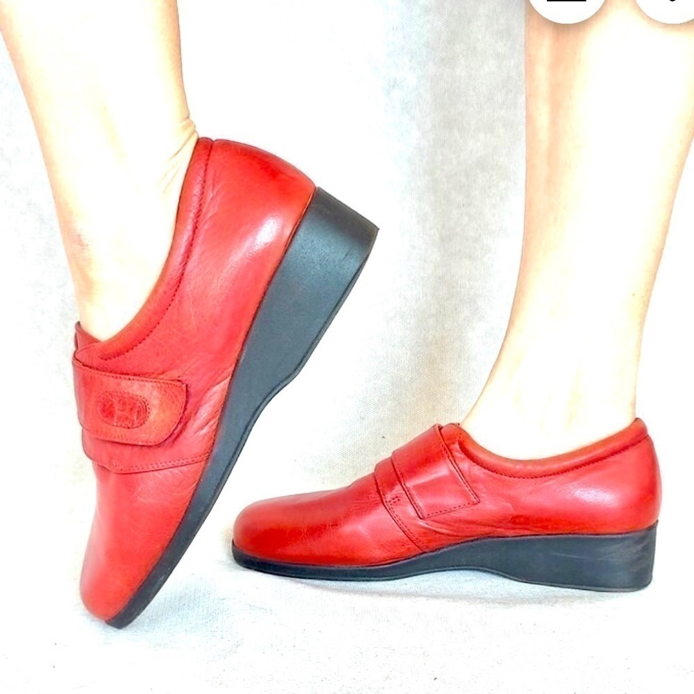 DR. SCHOLL’S Advanced Comfort Series Oxford Shoes Quilted Red women’s size 8W